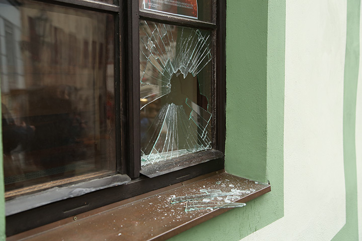 A2B Glass are able to board up broken windows while they are being repaired in Welwyn Garden City.